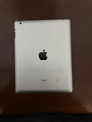 Apple iPad 4 Wi-Fi 64 GB Gray