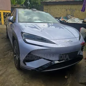 New BYD Sealion 7 EV 2025 Purple