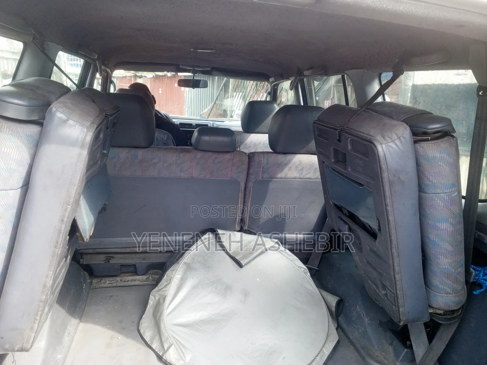 Toyota Land Cruiser 1999 Gold