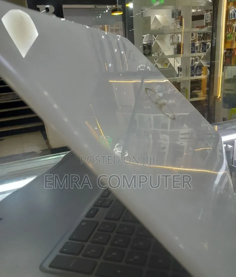 New Laptop Dell Inspiron 15 5567 24GB Intel Core i7 SSD 1T