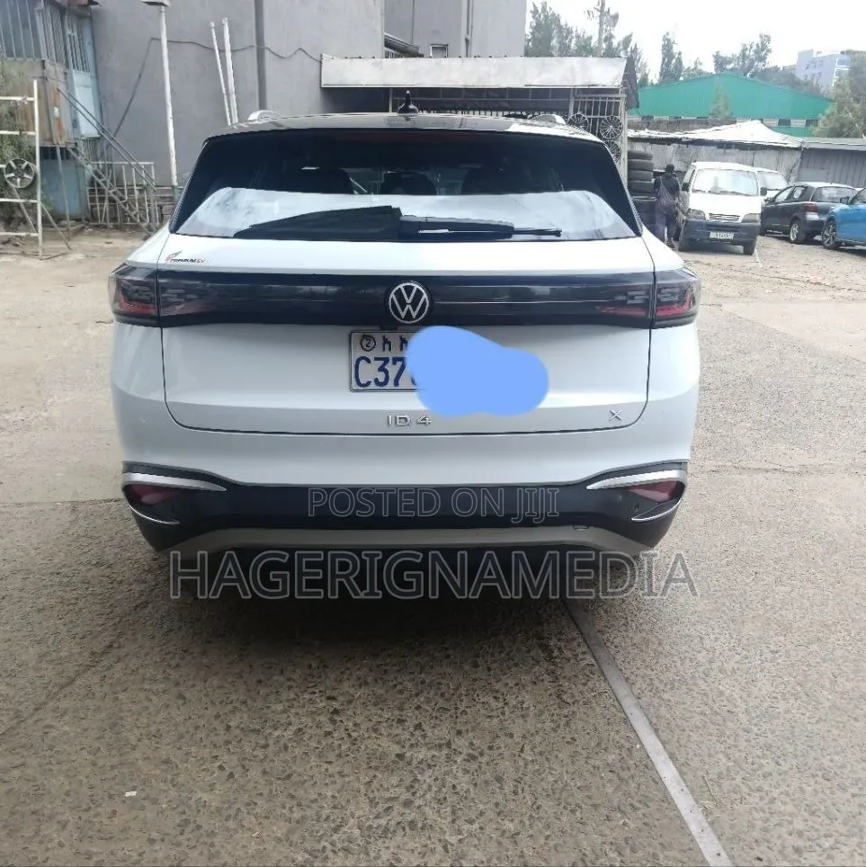 Volkswagen ID.4 2022 White