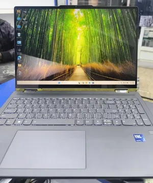 New Laptop Lenovo Yoga 7i 16GB Intel Core Ultra 7 SSD 512GB