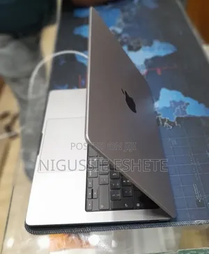 New Laptop Apple MacBook Pro 2021 M1 16GB Apple M1 Max SSD 512GB