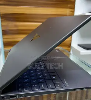 New Laptop HP 16GB Intel Core i5 SSD 512GB