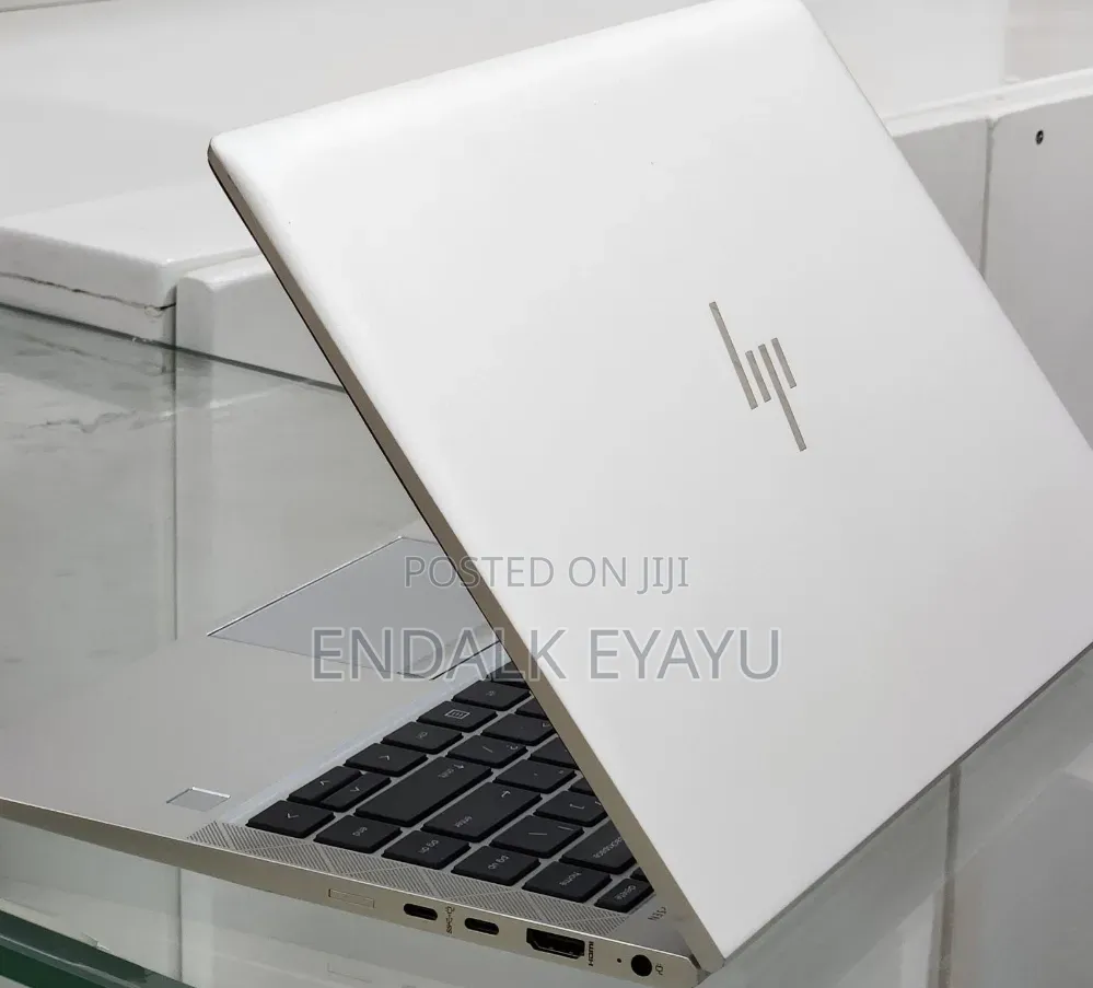 New Laptop HP EliteBook 845 G8 16GB AMD Ryzen 5 SSD 512GB