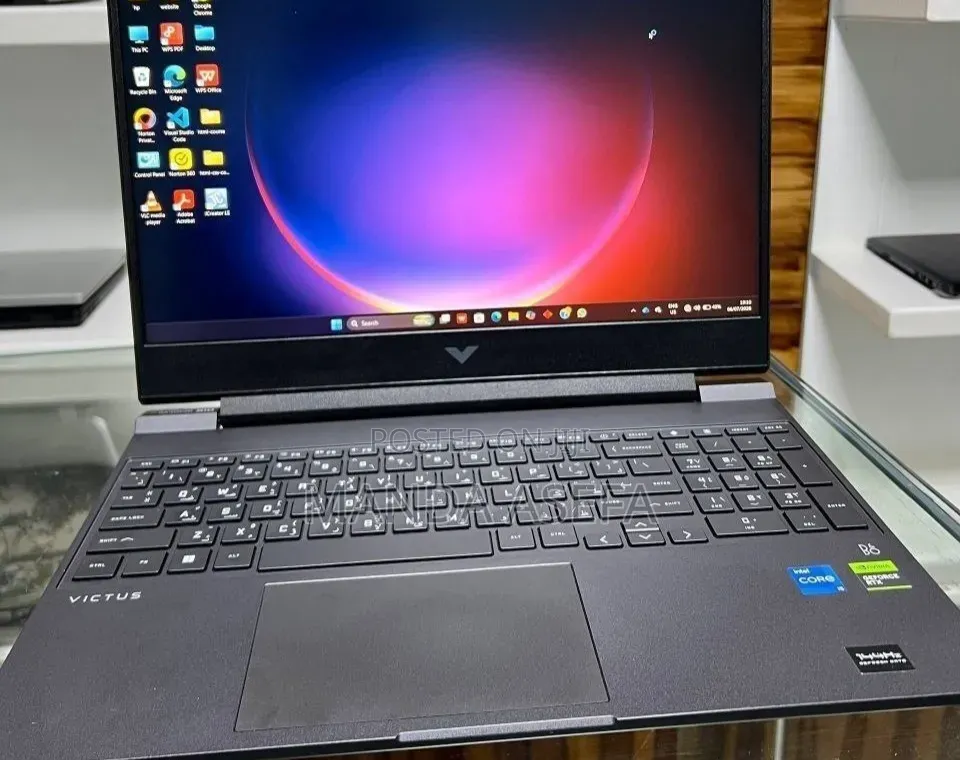 New Laptop HP Victus 15 16GB Intel Core i5 SSD 512GB