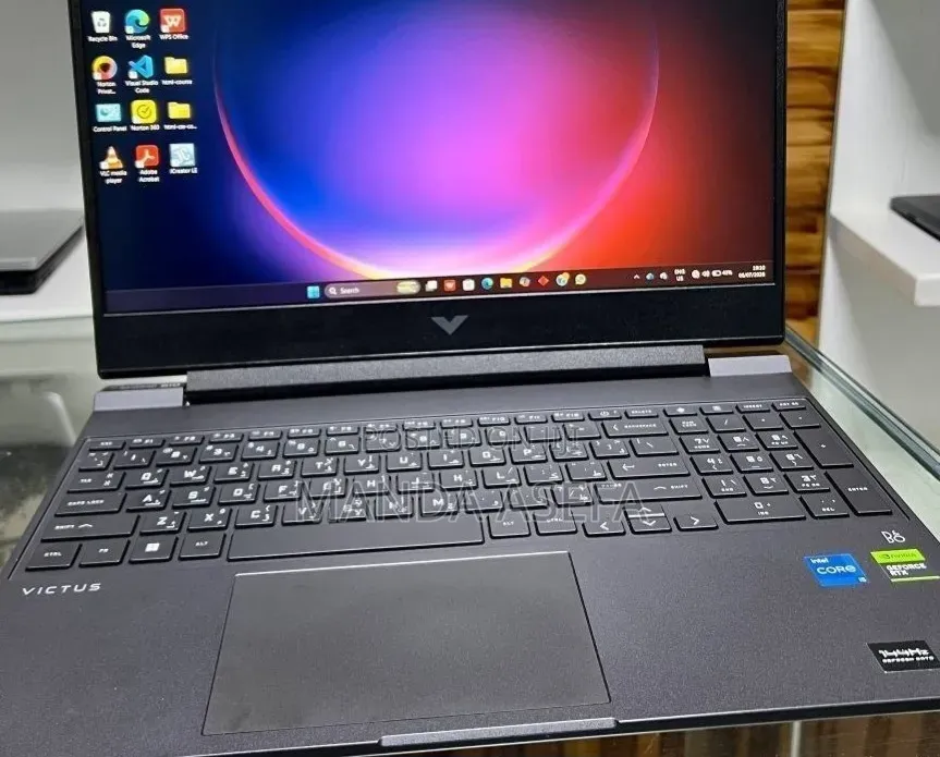 New Laptop HP Victus 15 16GB Intel Core i5 SSD 512GB