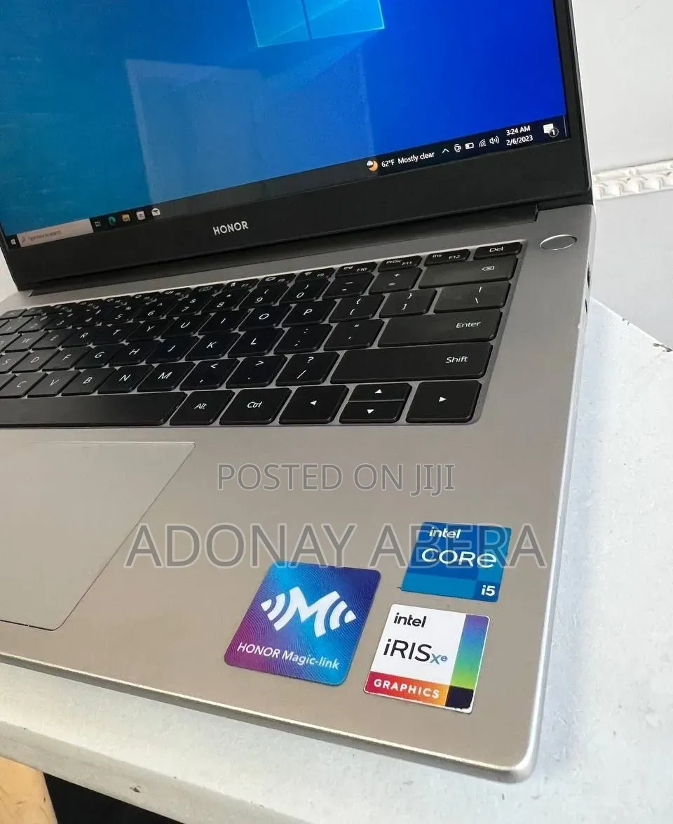 New Laptop Huawei 16GB Intel Core i5 SSD 512GB