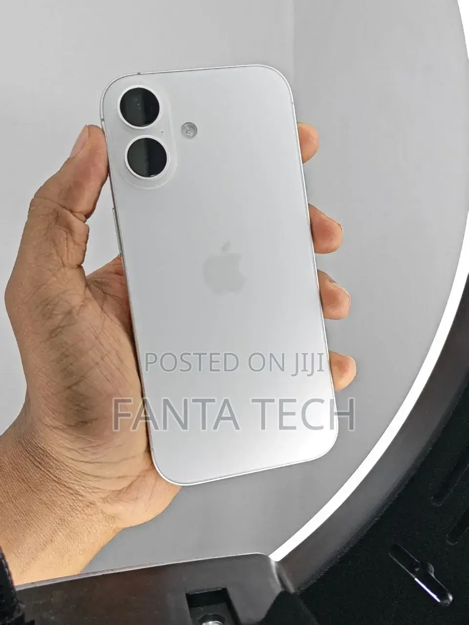 New Apple iPhone 17 256 GB White
