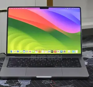 New Laptop Apple MacBook Pro 2023 M3 8GB Apple M3 Pro SSD 512GB