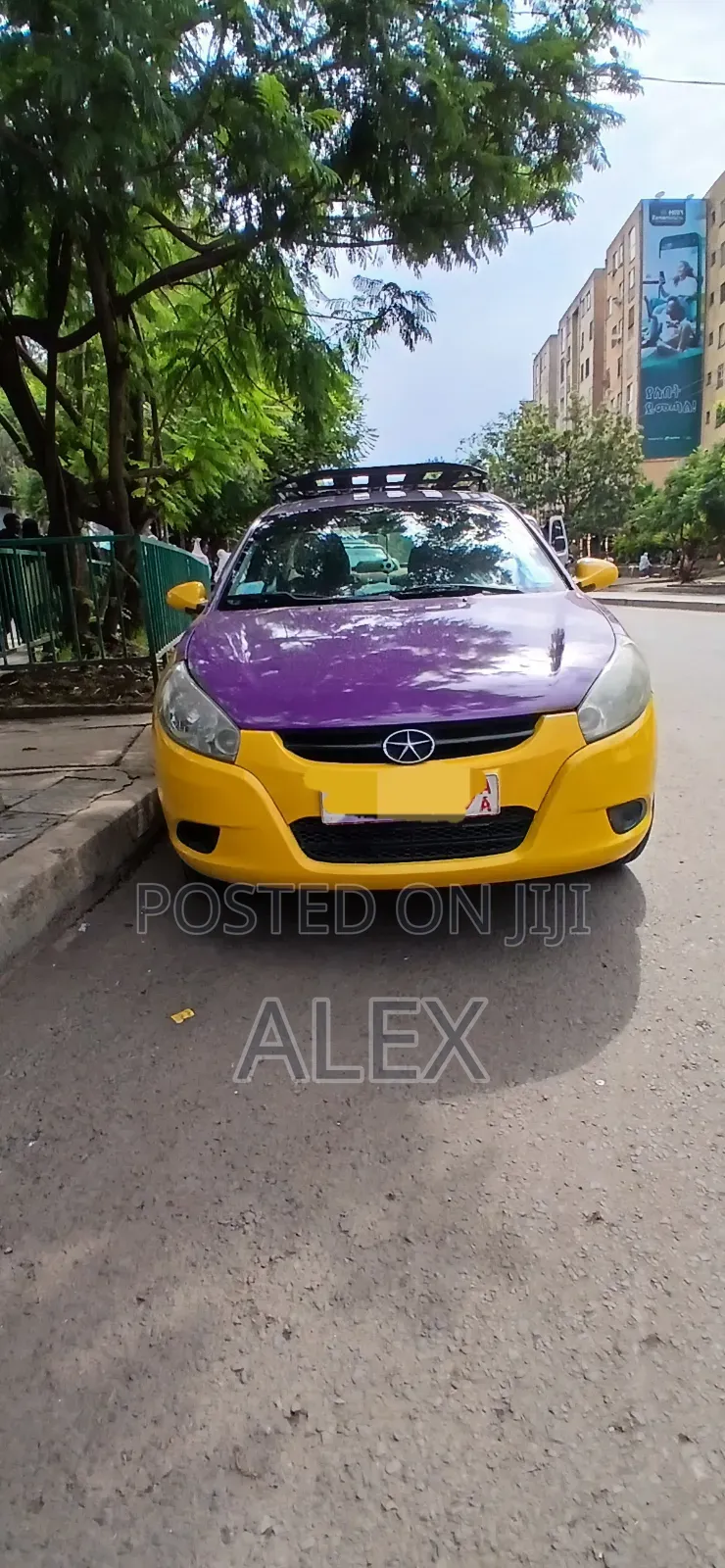 JAC J4 2019 Yellow