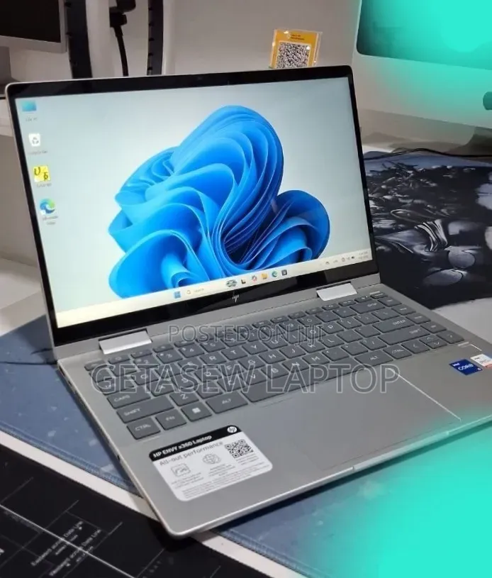 New Laptop HP Envy x360 8GB Intel Core i5 SSD 512GB
