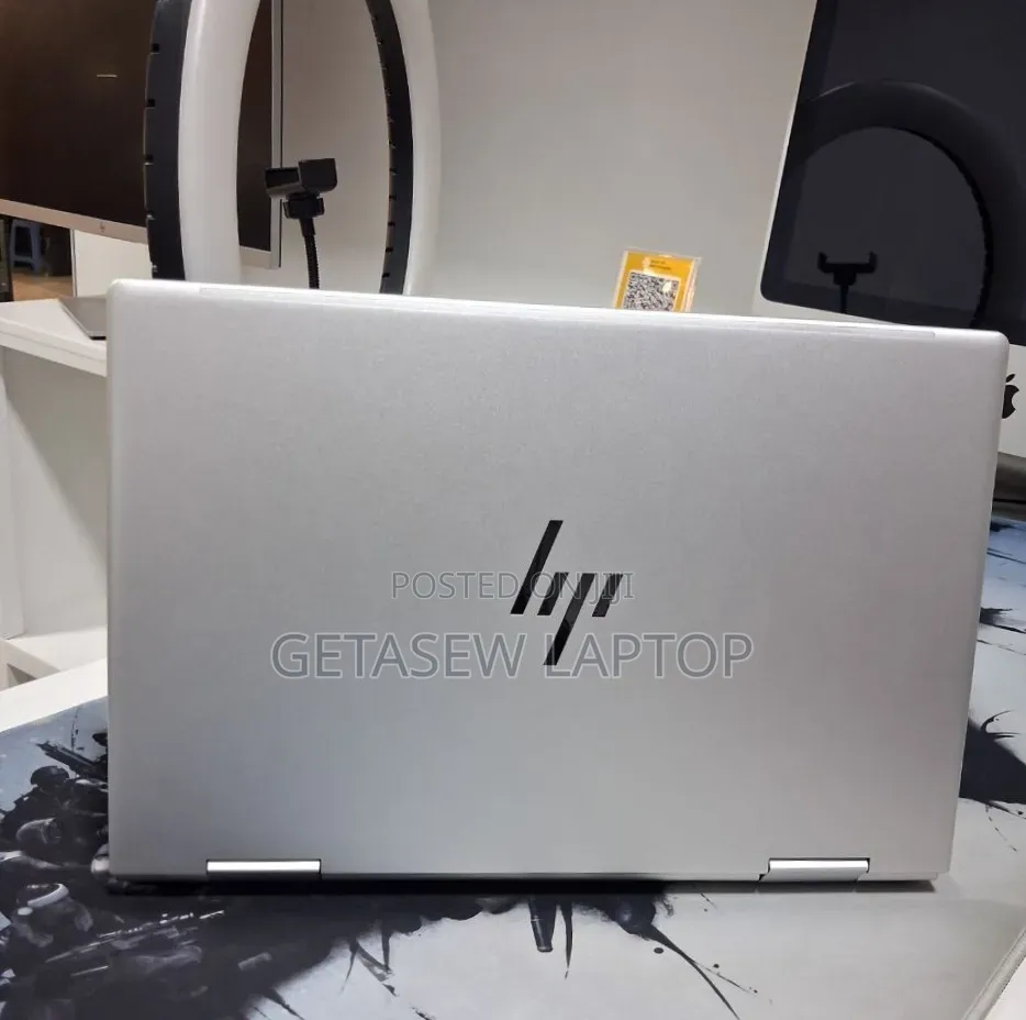 New Laptop HP Envy x360 8GB Intel Core i5 SSD 512GB