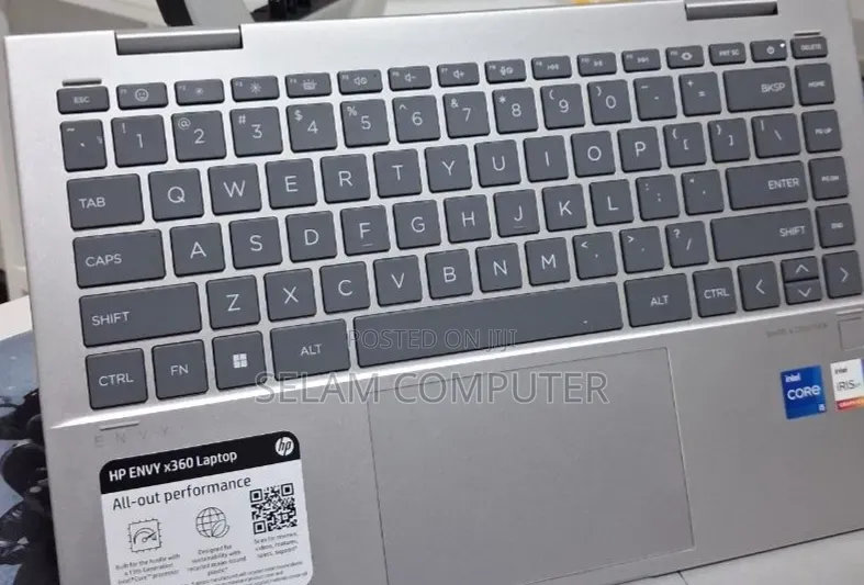 New Laptop HP Envy x360 8GB Intel Core i5 SSD 512GB