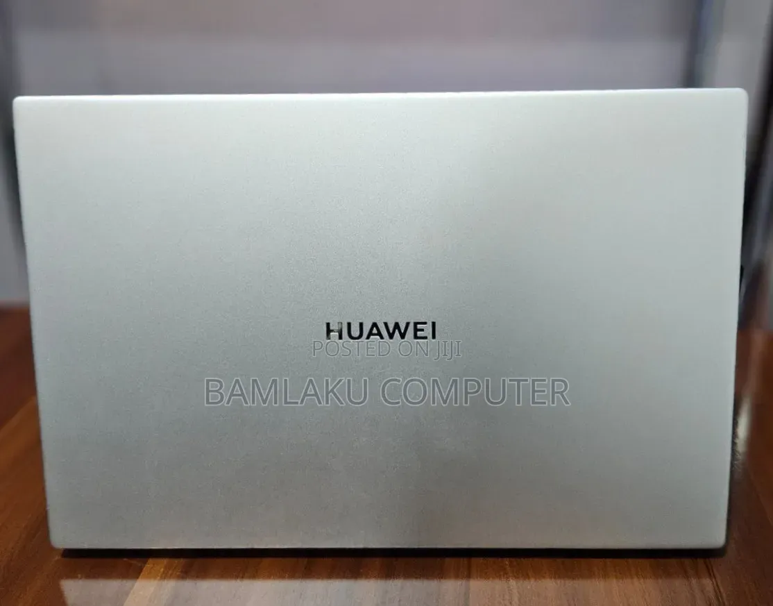 New Laptop Huawei 16GB Intel Core i5 SSD 512GB