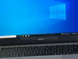 New Laptop Huawei 16GB Intel Core i5 SSD 512GB