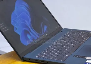 New Laptop Lenovo ThinkPad T14 16GB Intel Core i5 SSD 512GB
