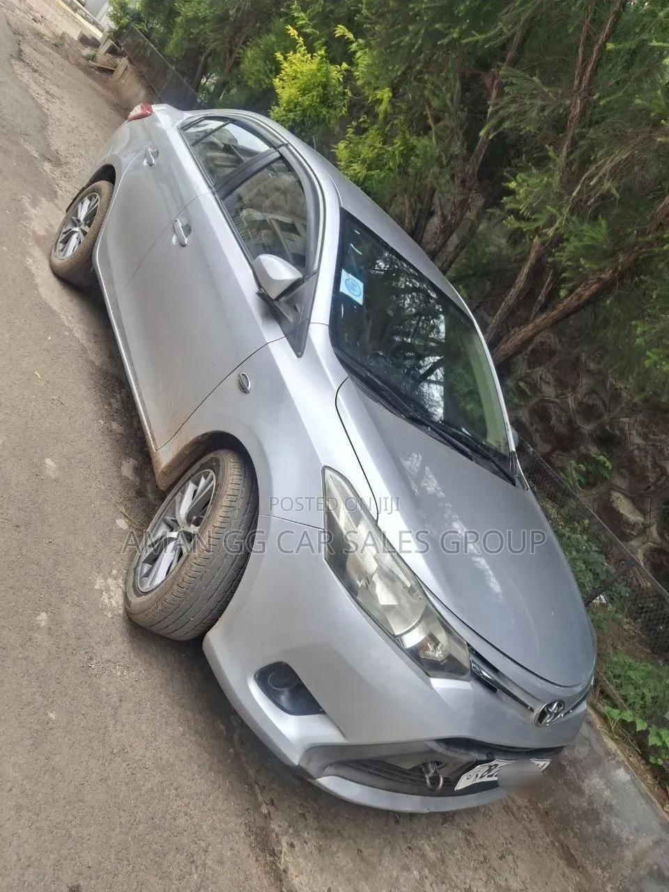 Toyota Yaris 2016 Silver