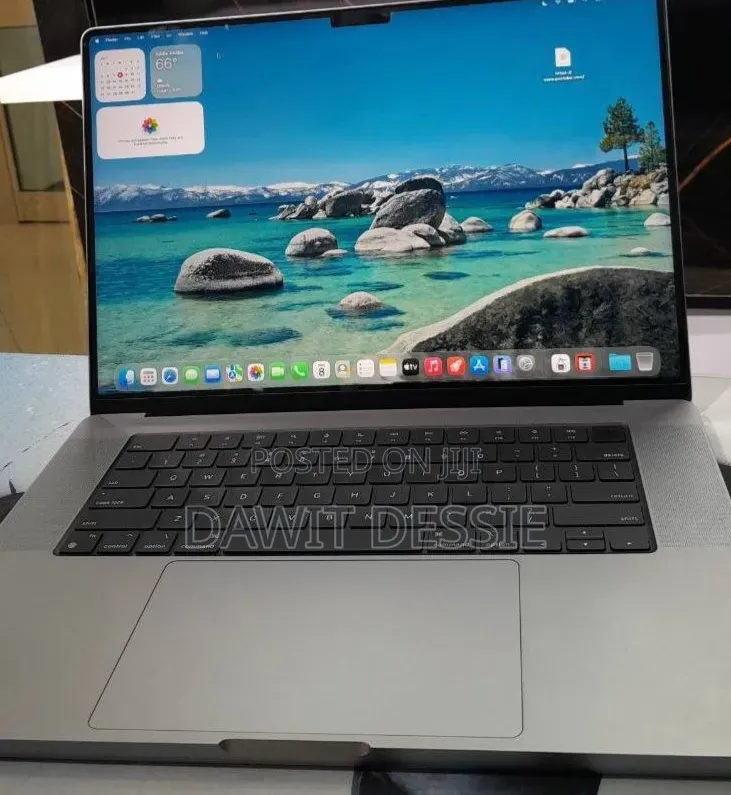 New Laptop Apple MacBook Pro 2021 M1 16GB Apple M1 Pro SSD 512GB
