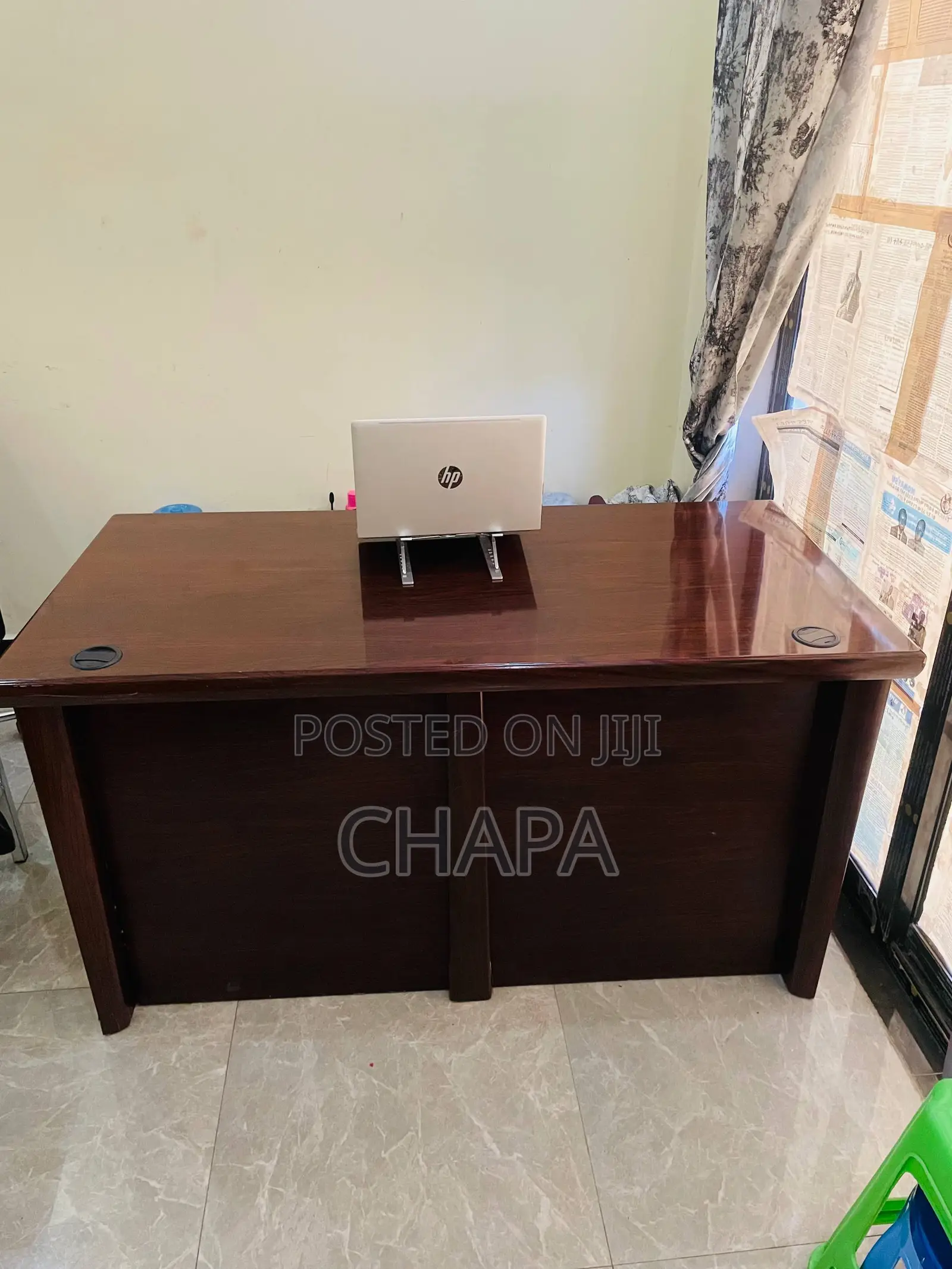 High Quality Office Table With Chair
