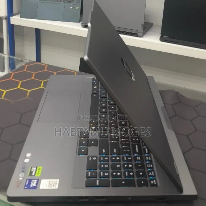 New Laptop HP Envy 13 32GB Intel Core Ultra 7 SSD 1T
