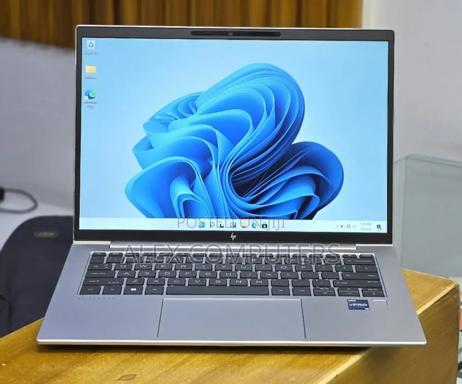 New Laptop HP EliteBook 840 G10 16GB Intel Core i7 SSD 512GB