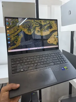 New Laptop Asus VivoBook 15 X505BA 16GB Intel Core Ultra 9 SSD 512GB
