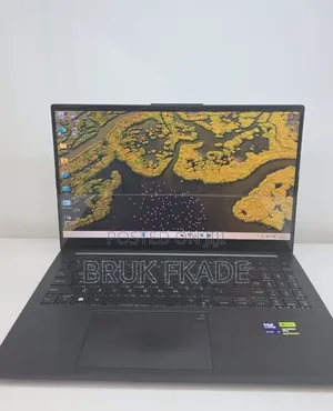 New Laptop Asus VivoBook 15 X505BA 16GB Intel Core Ultra 9 SSD 512GB