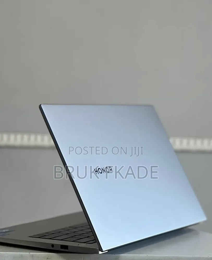 New Laptop Huawei MateBook HZ-W19 16GB Intel Core i5 SSD 512GB