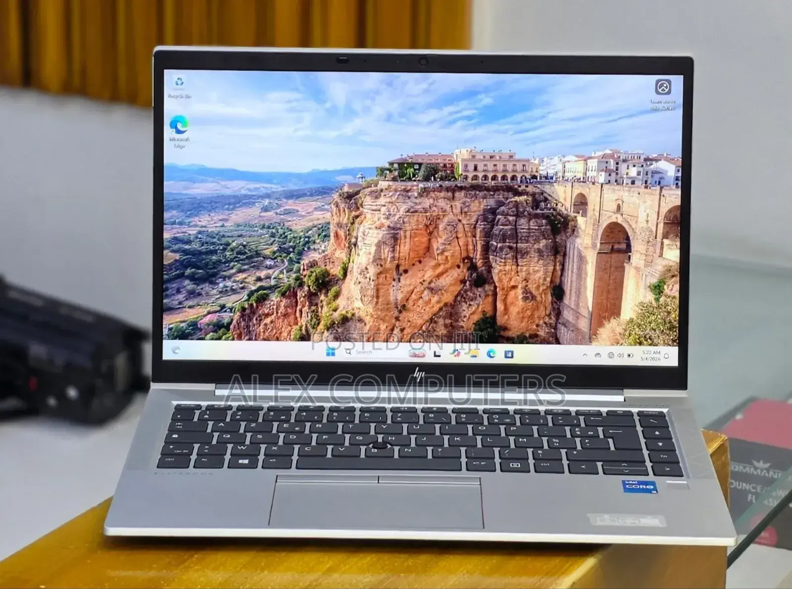 New Laptop HP EliteBook 840 G8 16GB Intel Core i5 SSD 512GB