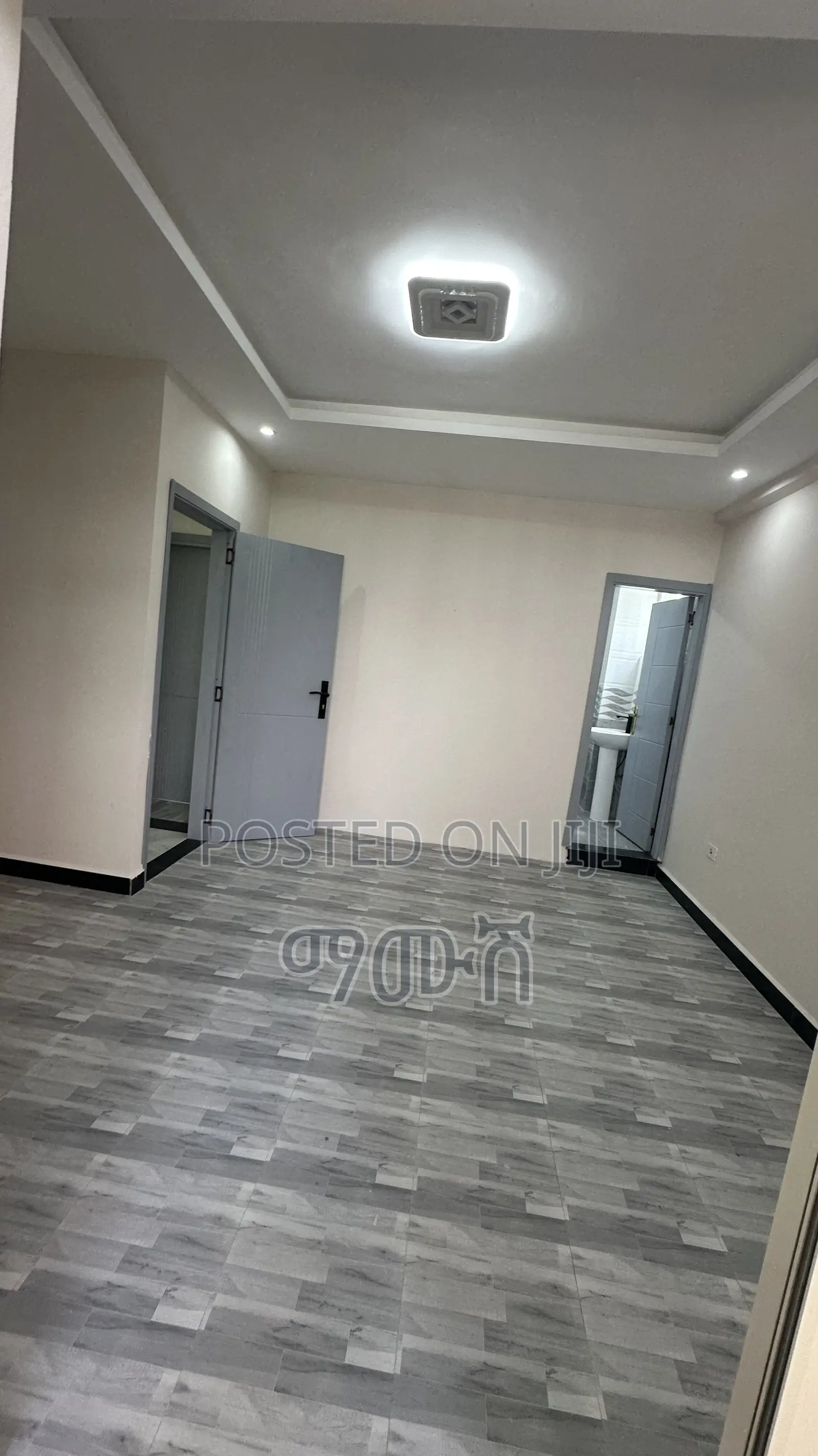 Furnished 3bdrm Condo in አያት 40/60 ኮንዶሚኒየም, Bole for sale