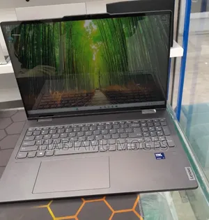 New Laptop Lenovo Yoga 7i 16GB Intel Core Ultra 7 SSD 512GB