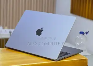 New Laptop Apple MacBook 8GB Apple M2 SSD 256GB
