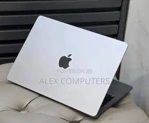 New Laptop Apple MacBook 8GB Apple M2 SSD 256GB
