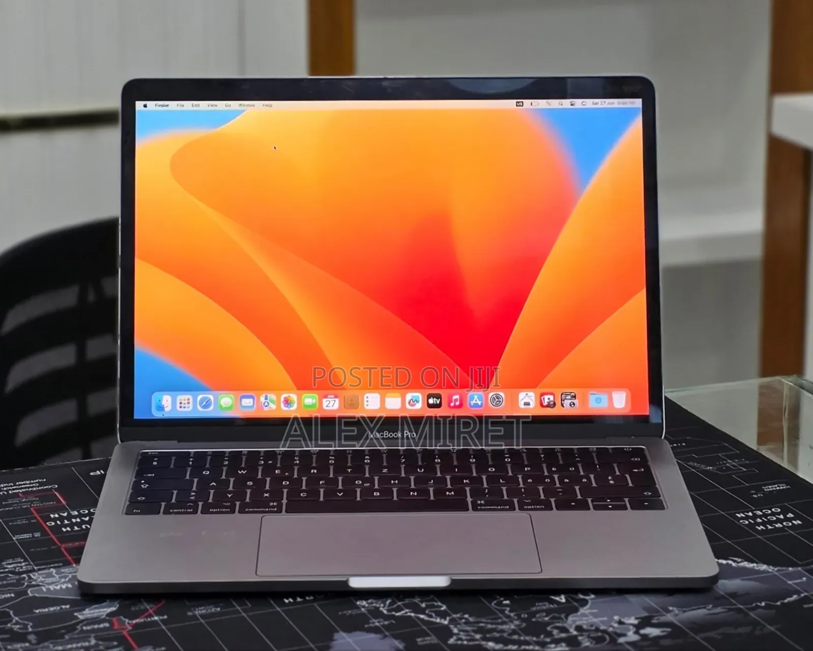 New Laptop Apple MacBook Pro 2017 16GB Intel Core i5 SSD 512GB
