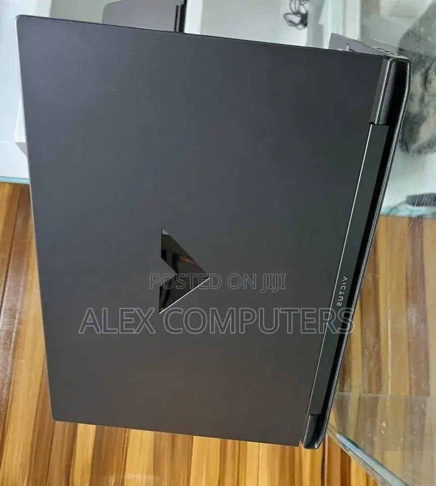 New Laptop HP Victus 15 16GB Intel Core i5 SSD 512GB