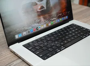 New Laptop Apple MacBook Pro 2021 M1 16GB Apple M1 Pro SSD 512GB
