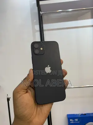 New Apple iPhone 12 128 GB Black