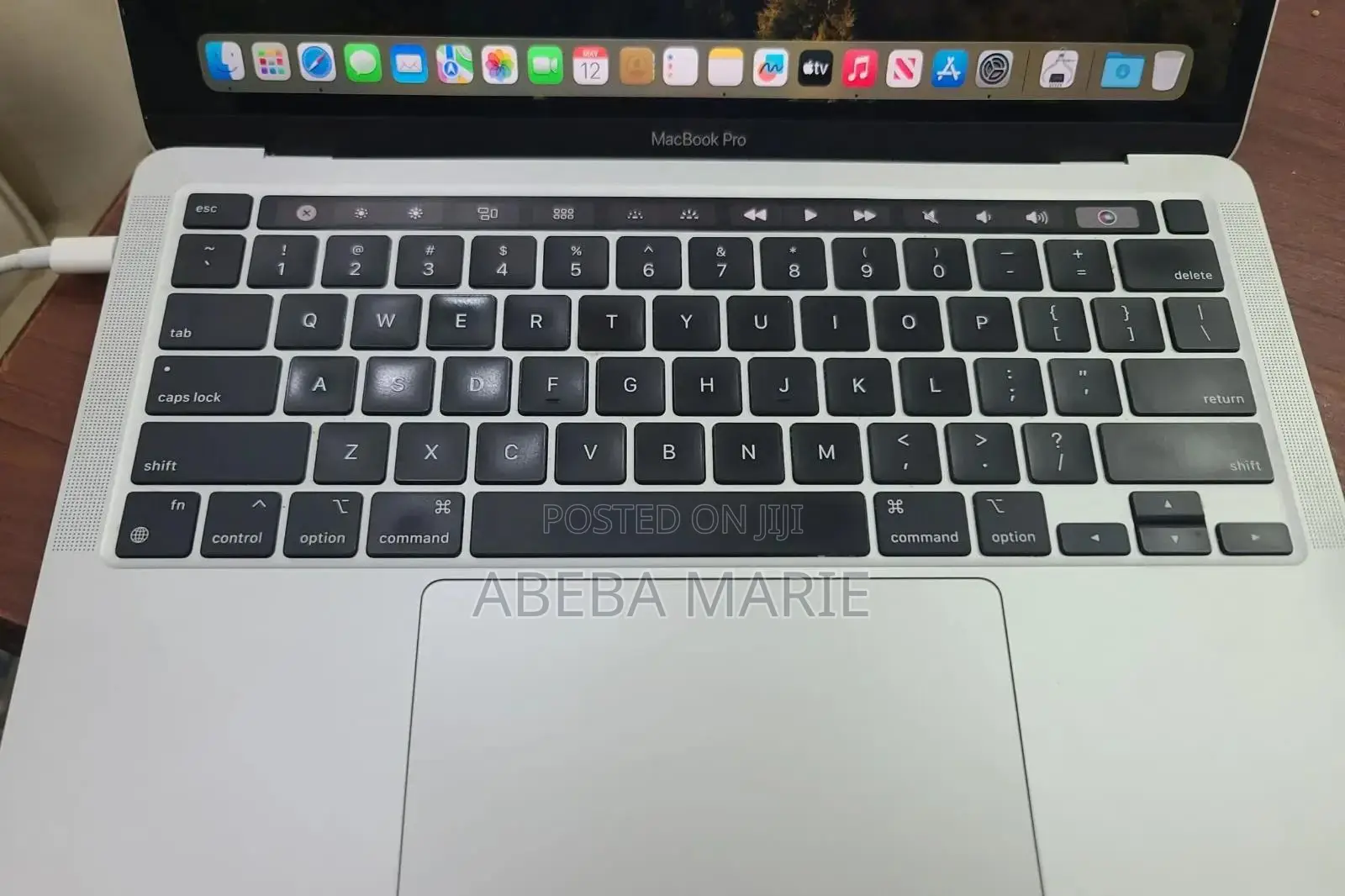 New Laptop Apple MacBook Pro 2021 M1 16GB Apple M1 SSD 256GB