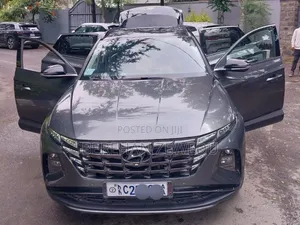 Hyundai Tucson Hybrid 2022 Gray