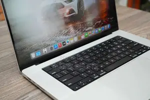 New Laptop Apple MacBook Pro 16GB Apple M1 Pro SSD 512GB