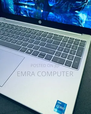 New Laptop HP 16GB Intel Core i3 SSD 256GB