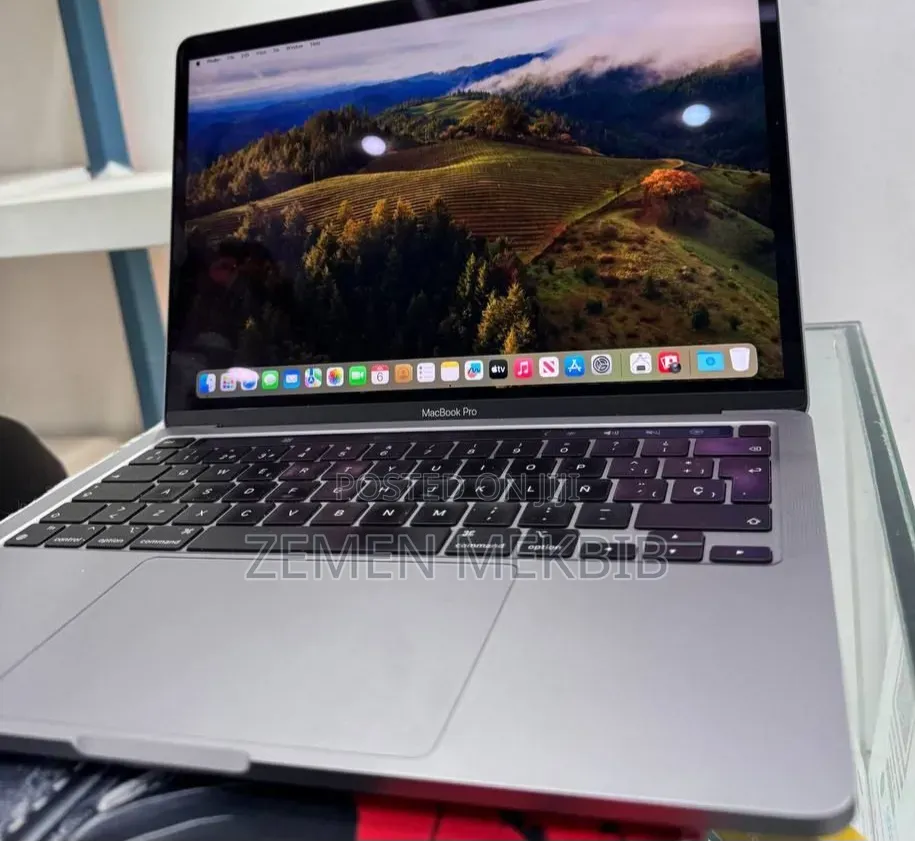 New Laptop Apple MacBook Pro 2021 M1 16GB Apple M1 SSD 512GB