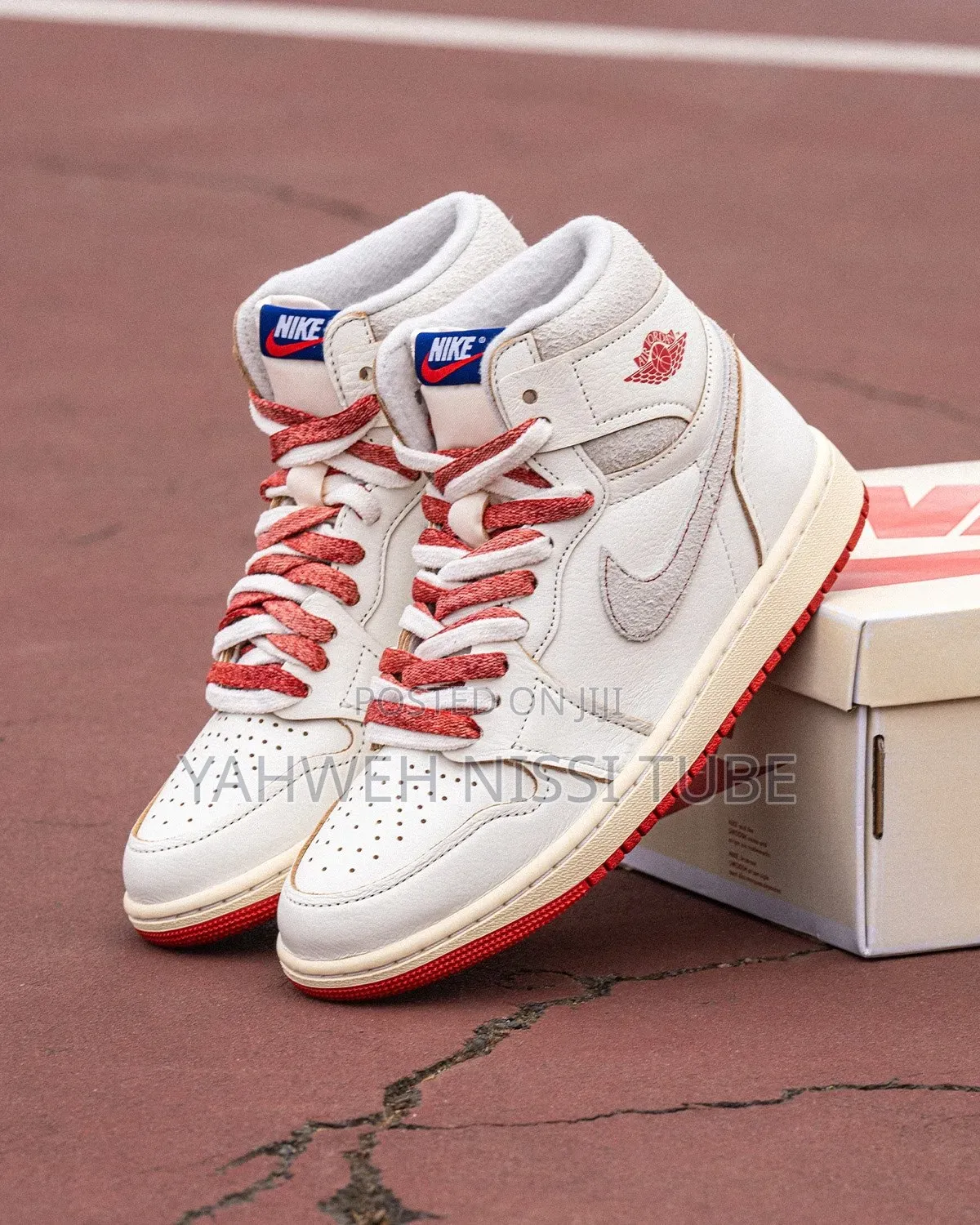 Nike Air Jordan 1 High Og "Rare Air" Cinnabar
