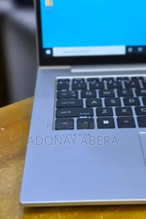 New Laptop HP EliteBook 840 G9 16GB Intel Core i7 SSD 512GB