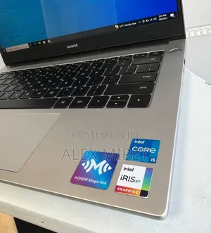 New Laptop Huawei Matebook D 15 16GB Intel Core i5 SSD 512GB