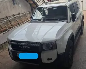 New Toyota Land Cruiser Prado 2023 Off white