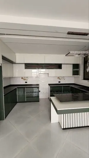 Furnished 3bdrm Apartment in Summit Area, Yeka for sale