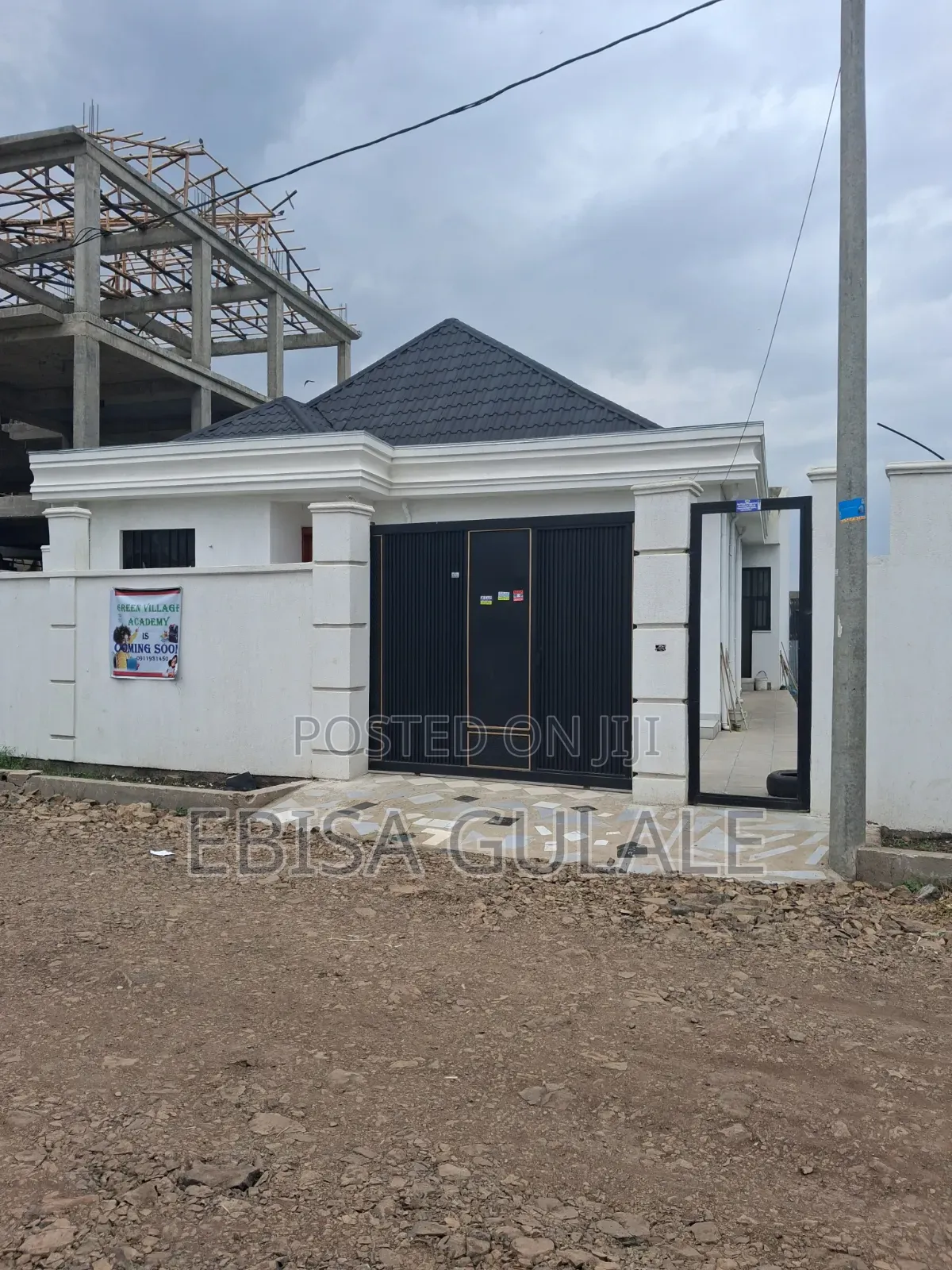Furnished 6bdrm Farm House in Oromia-Finfinne for sale