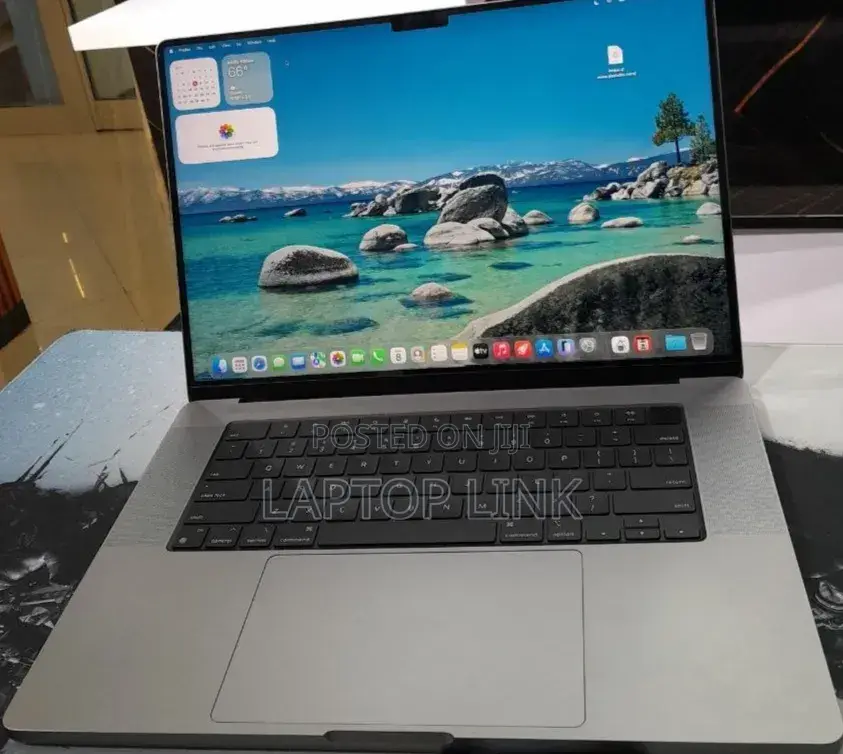 New Laptop Apple MacBook Pro 2021 M1 16GB Apple M1 Pro SSD 512GB